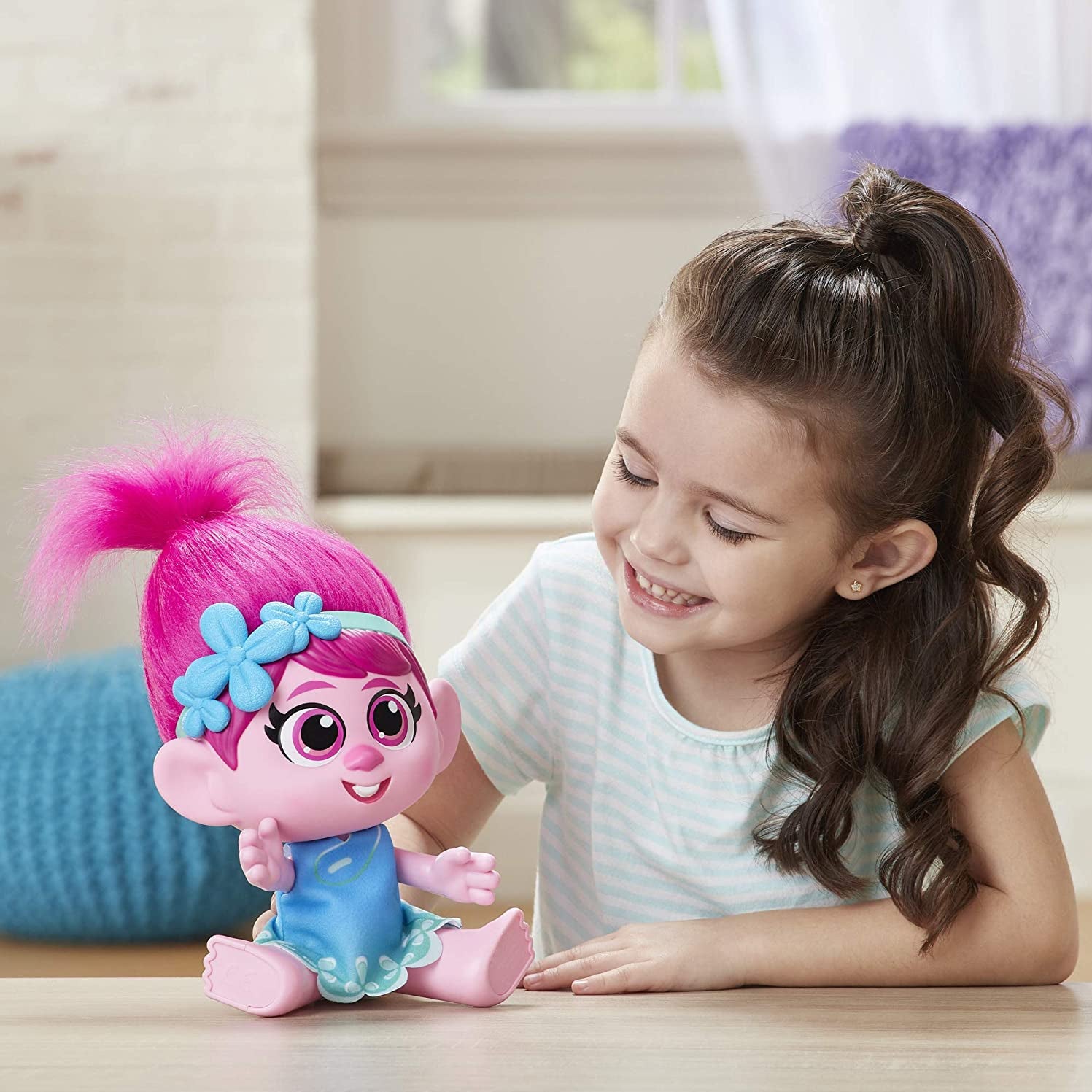 Hairdorables Loves Trolls World Tour